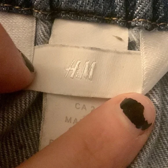 H&M High Rise Denim Shorts - Picture 10 of 15